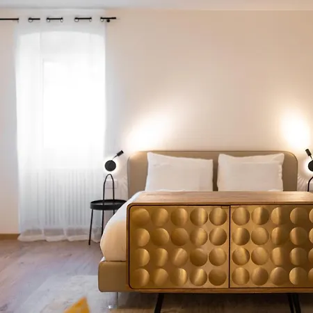 Diwine Bed and Breakfast 5*