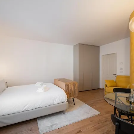 Diwine Bed and Breakfast Μεράνο