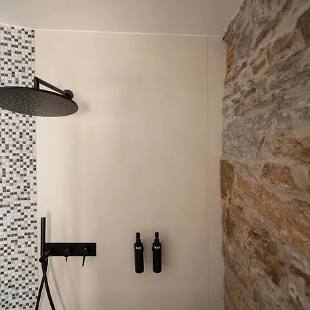 Diwine Bed and Breakfast Μεράνο