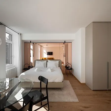 Bed and Breakfast Diwine Μεράνο
