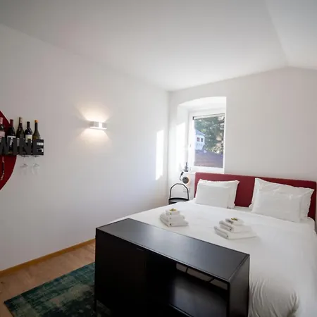Diwine Bed and Breakfast 5*